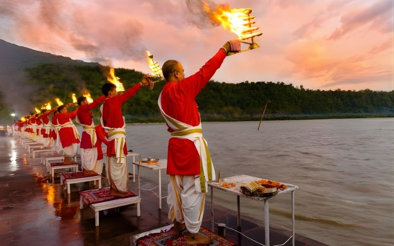Pilgrimage of Faith: Rishikesh, Haridwar & Mussoorie Yatra